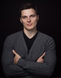 Максим Волохов
